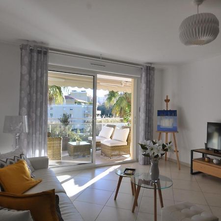 Elegant One-Bedroom Apartment With Swimming Pool - Stayinantibes - Le Vallon Exteriör bild